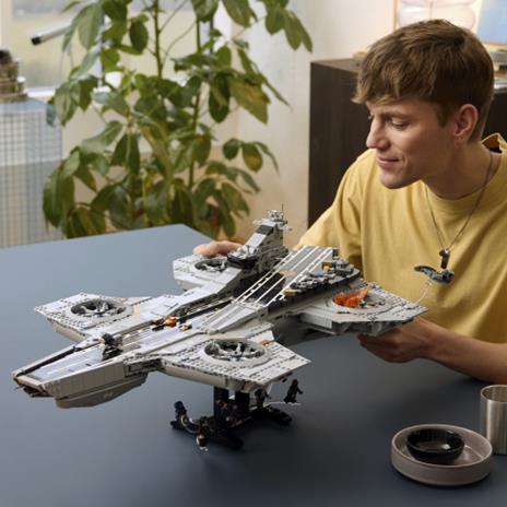 LEGO (76354). Elivelivolo S.H.I.E.L.D. - 10