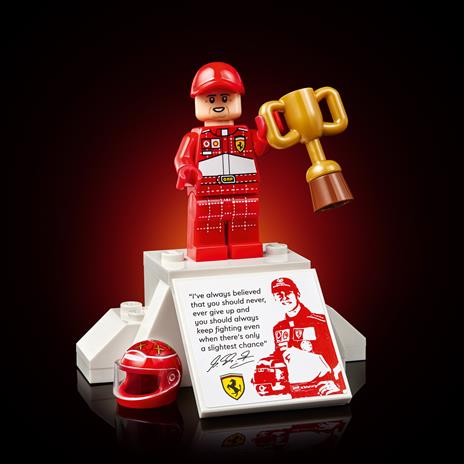 LEGO Icons (11375). Ferrari F2004 e Michael Schumacher - 17