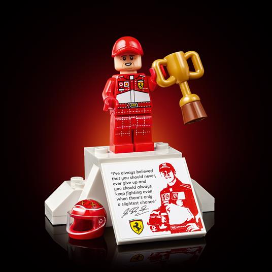 LEGO Icons (11375). Ferrari F2004 e Michael Schumacher - 17